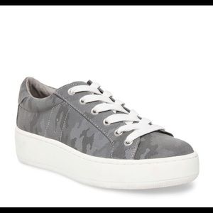 Steve Madden Bertie Camo